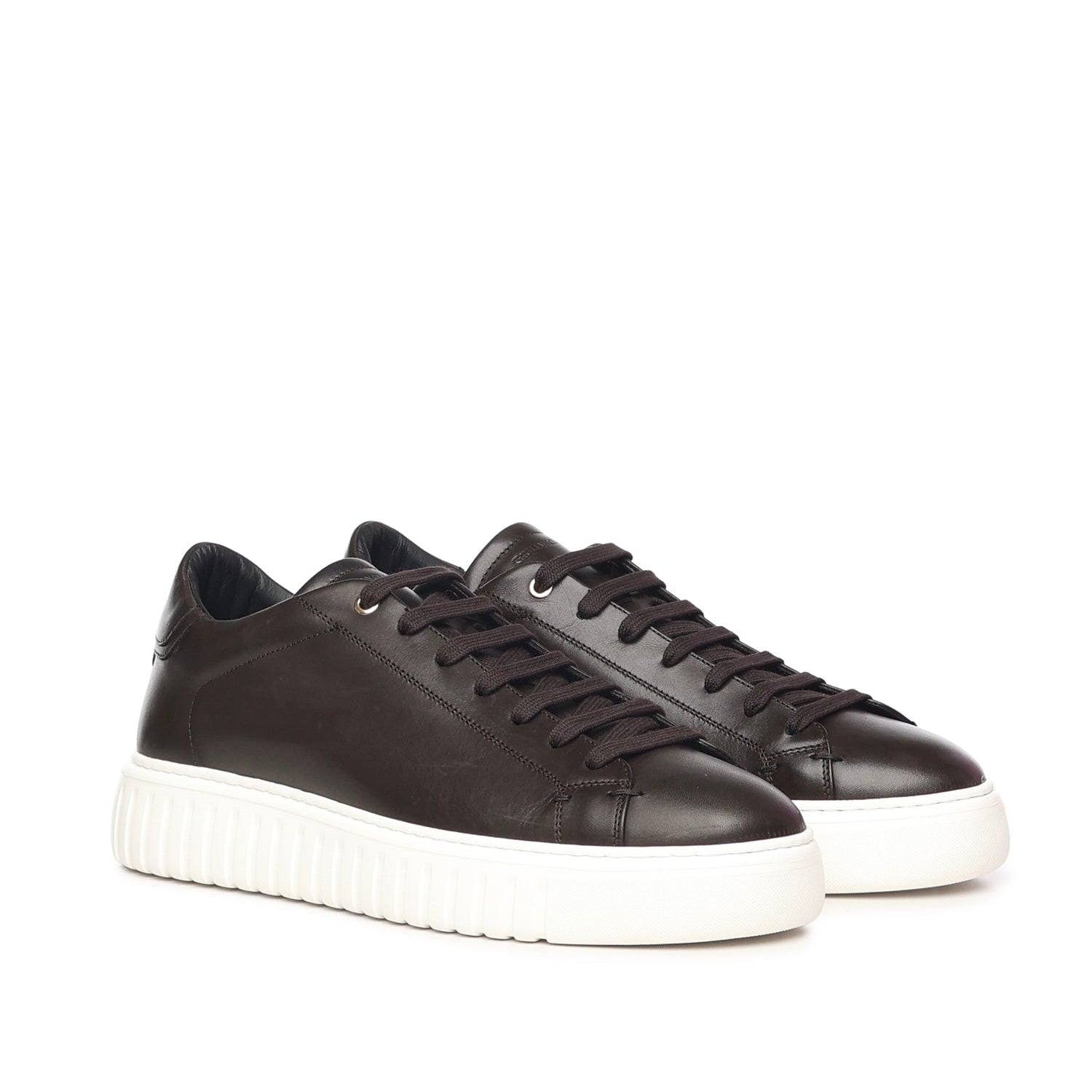 <tc>Victory | Black
</tc>