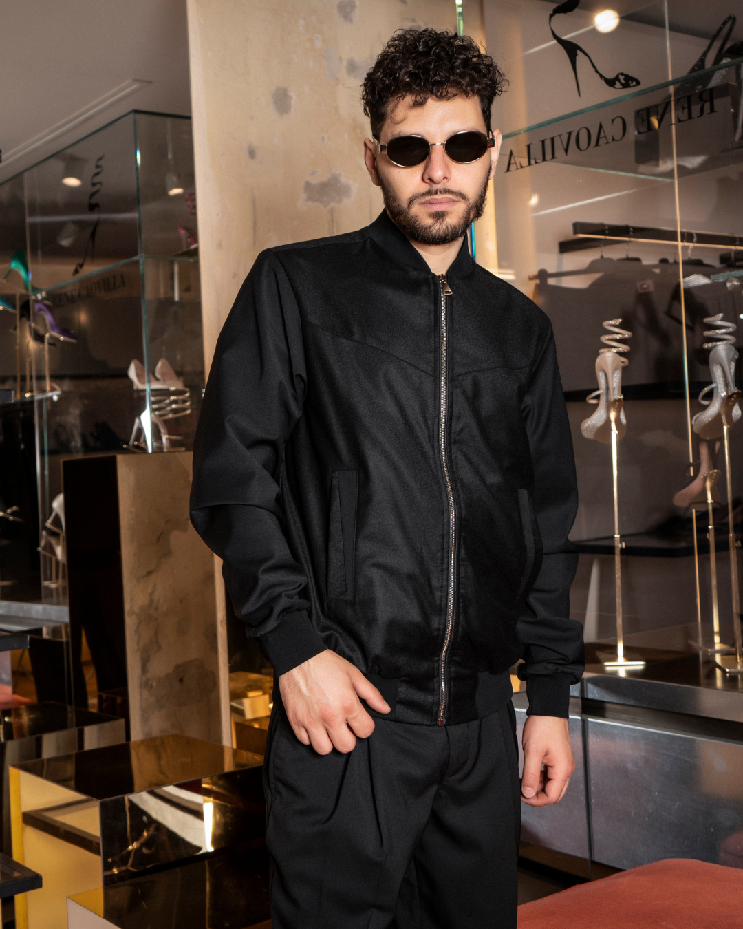 <tc>Leather Jacket
</tc>