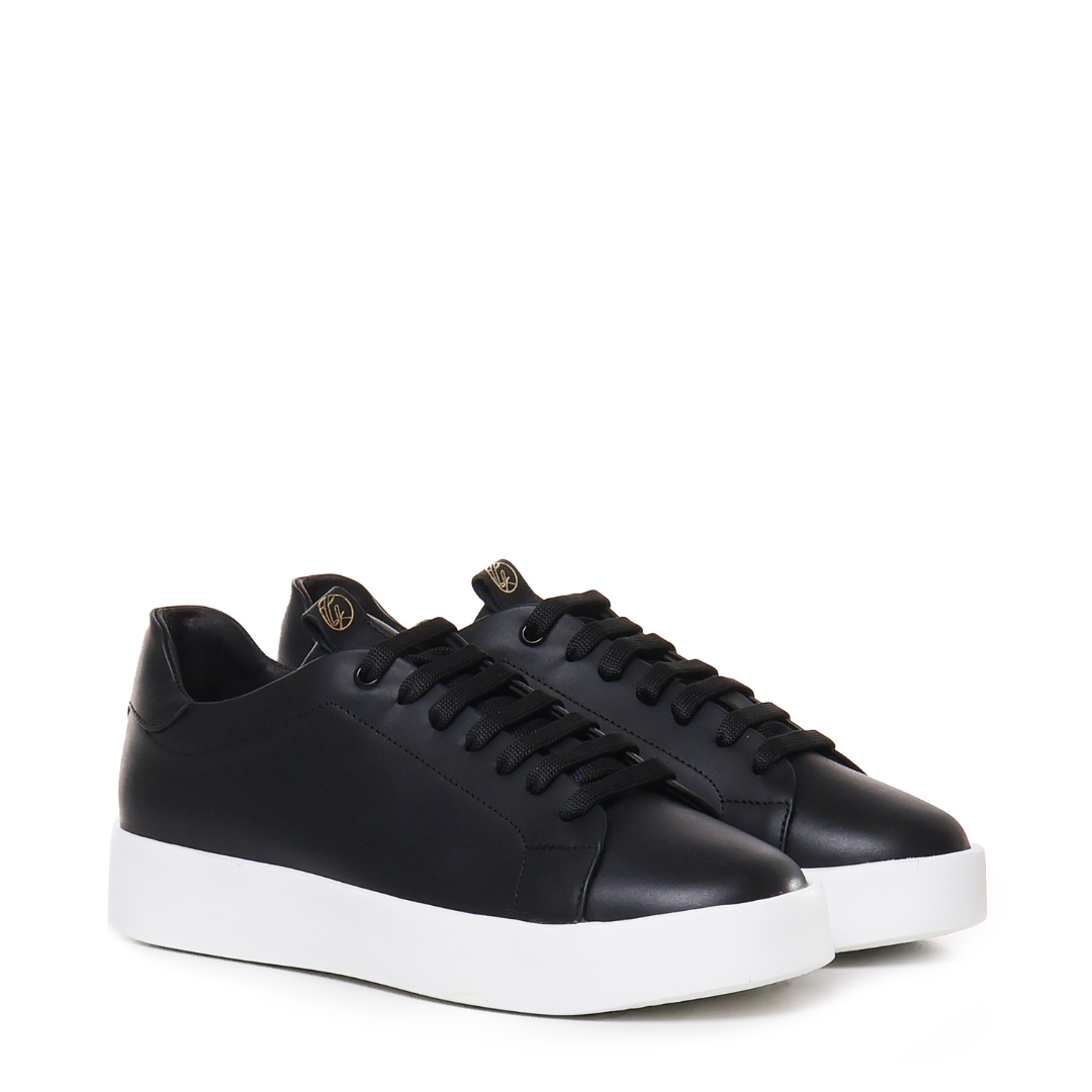 Road | Black