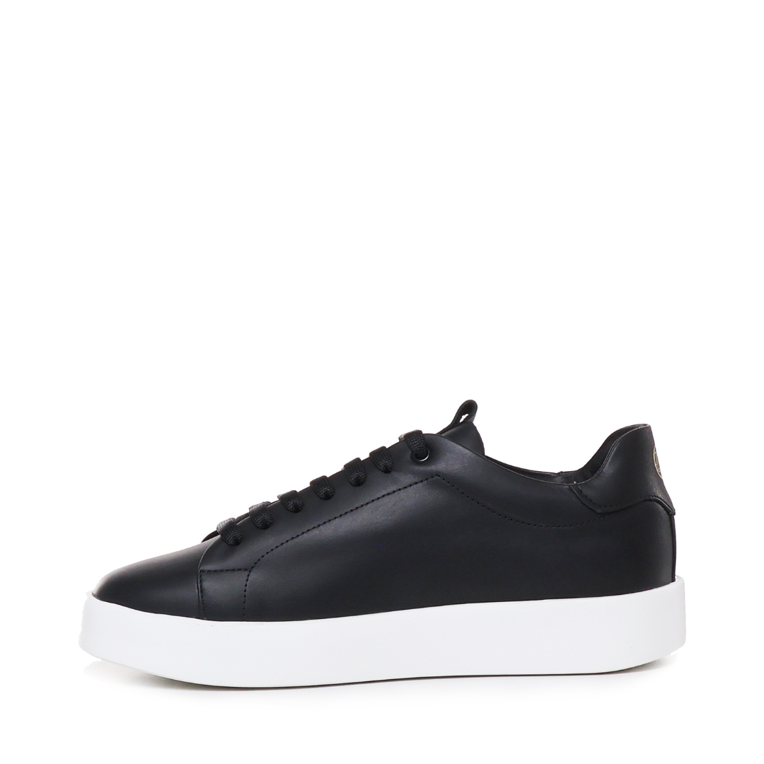 Road | Black