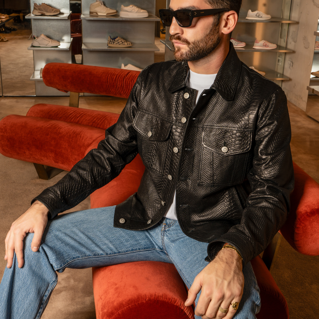 <tc>Jacket Python
</tc>