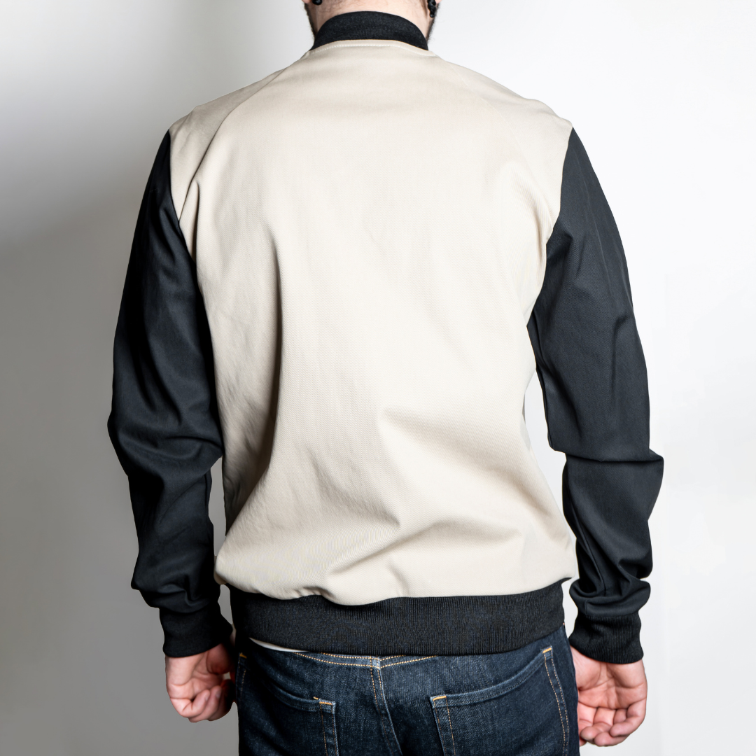 <tc>Miami college jacket
</tc>