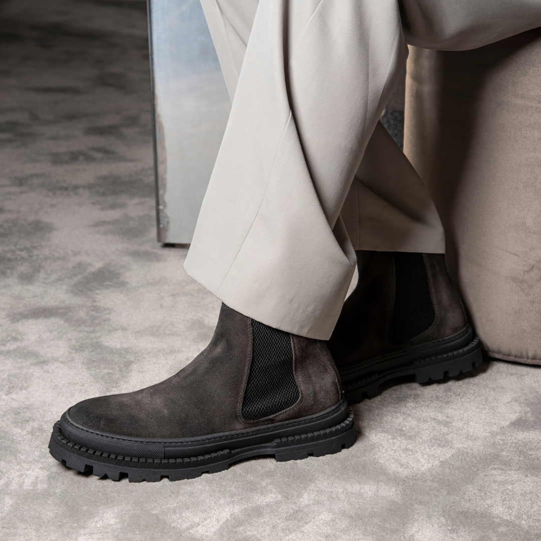 Ankle Boots | Black | In Suede