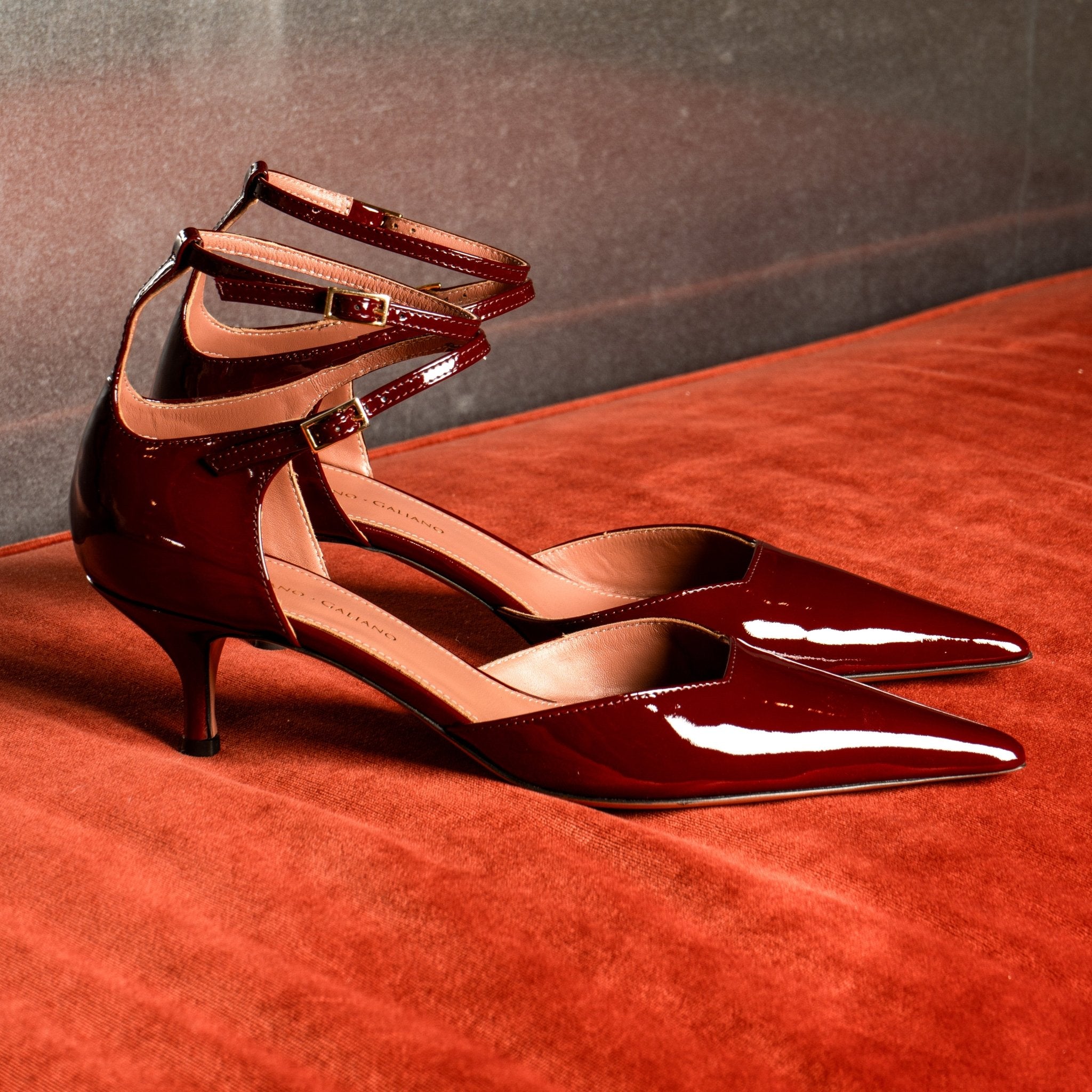 Décolleté Joana | Black | Pelle Verniciata - Giuliano Galiano | Handcrafted Luxury Sneakers Made In Italy