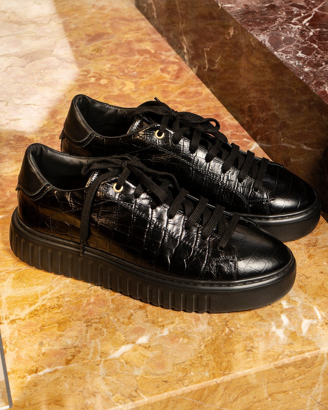 Mars | Crock leather | Black - Giuliano Galiano | Handcrafted Luxury Sneakers Made In Italy