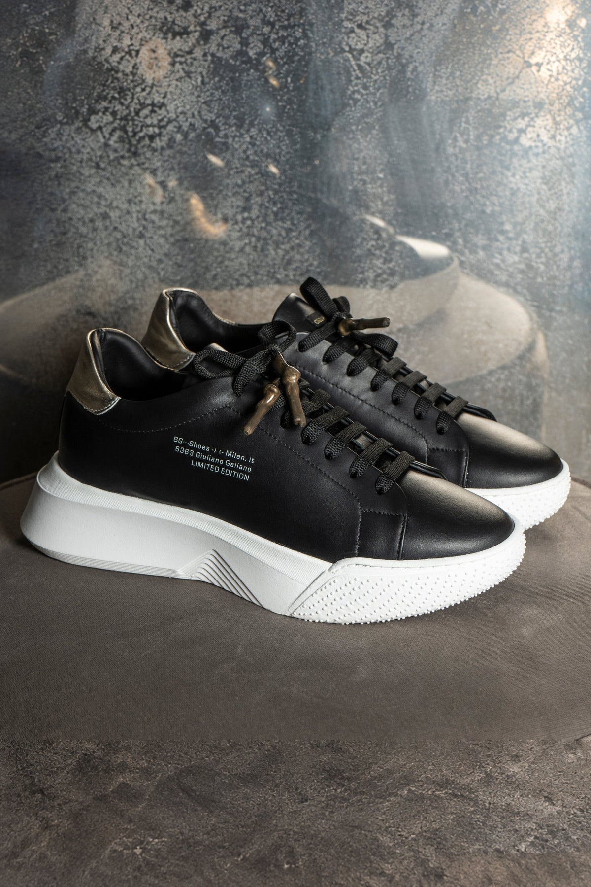 Nemesis | Black & Gold - Giuliano Galiano | Handcrafted Luxury Sneakers Made In Italy