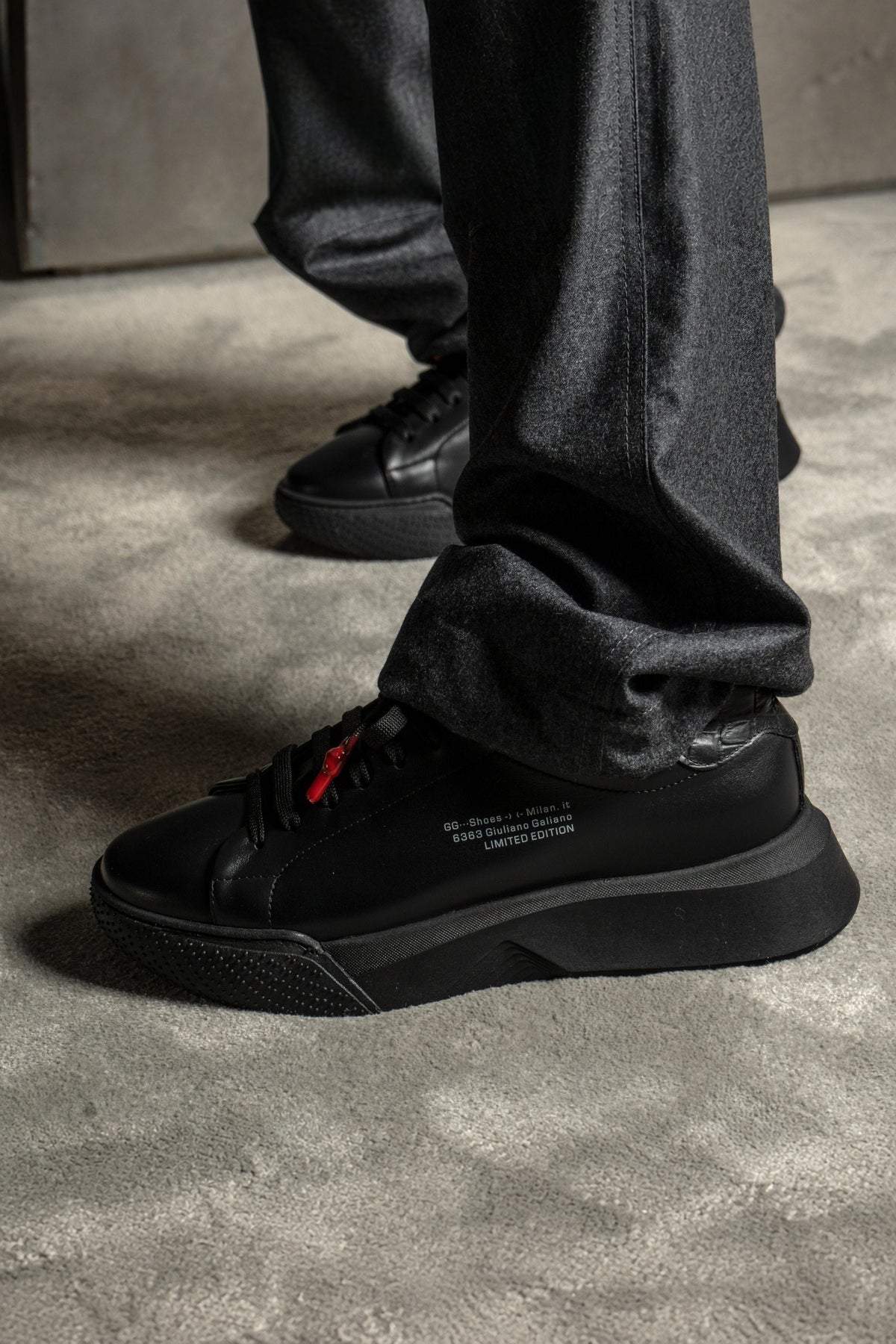 Nemesis Total Black - Giuliano Galiano | Handcrafted Luxury Sneakers Made In Italy