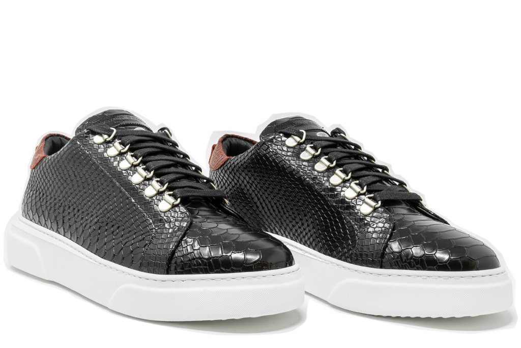 V.I.P. VII Low Black | Red Python | Woman