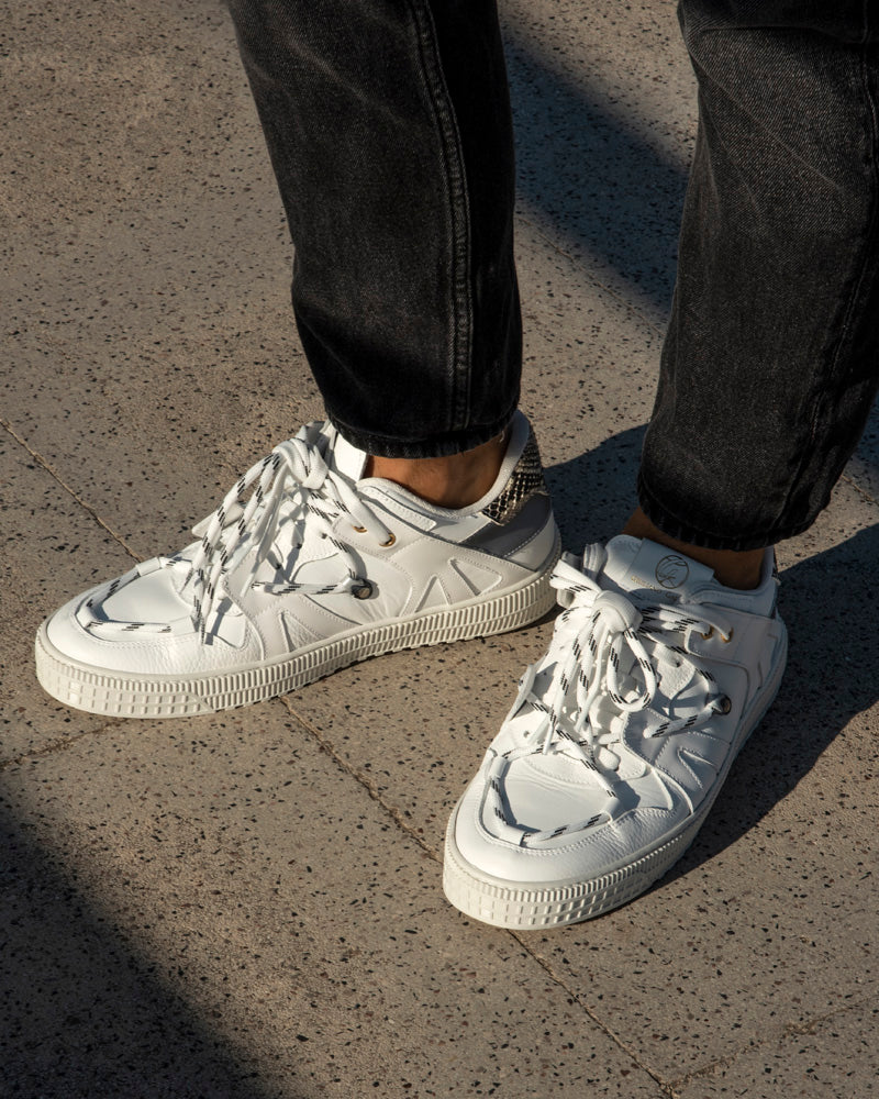Jeson | White