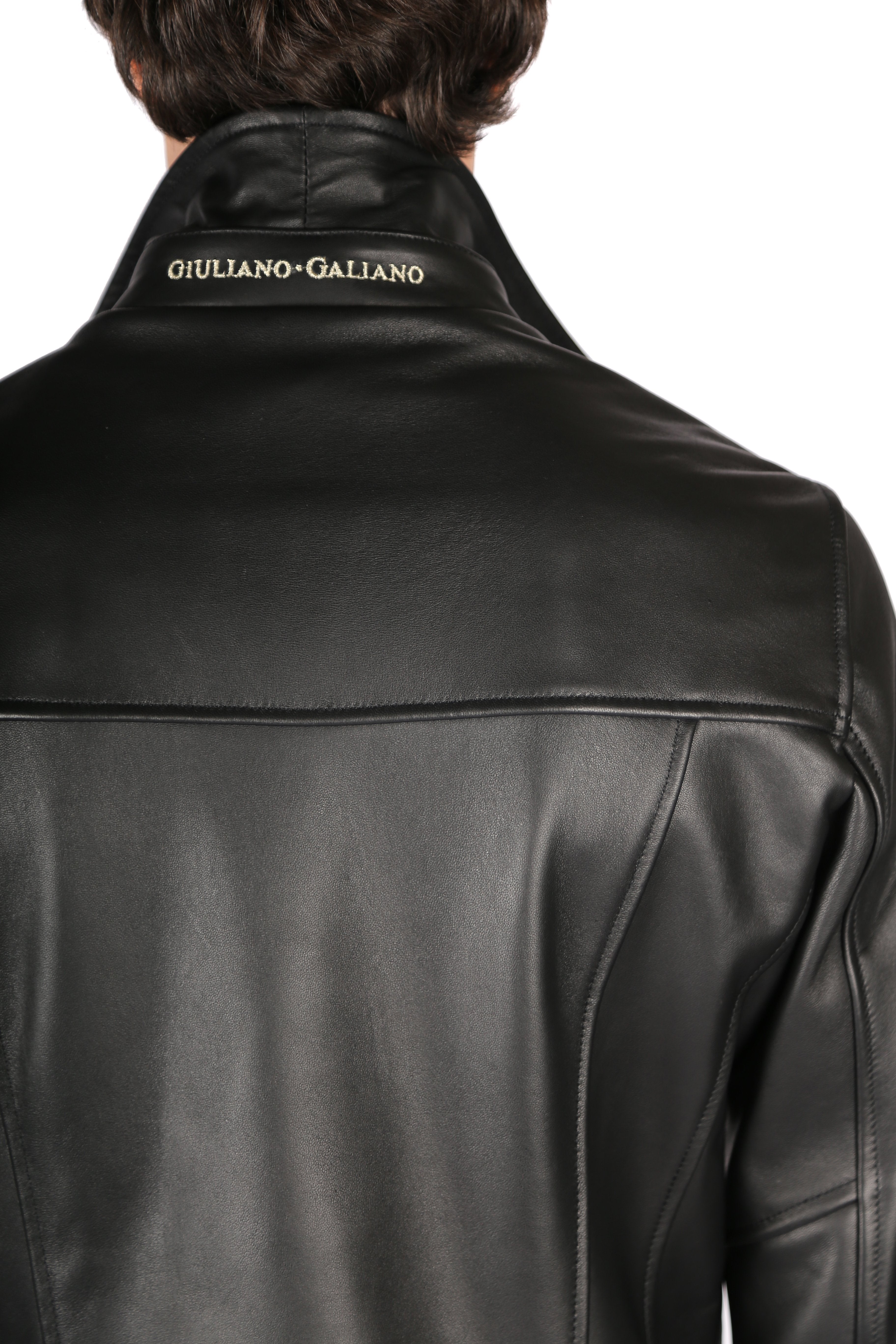 <tc>Black Leather Jacket
</tc>