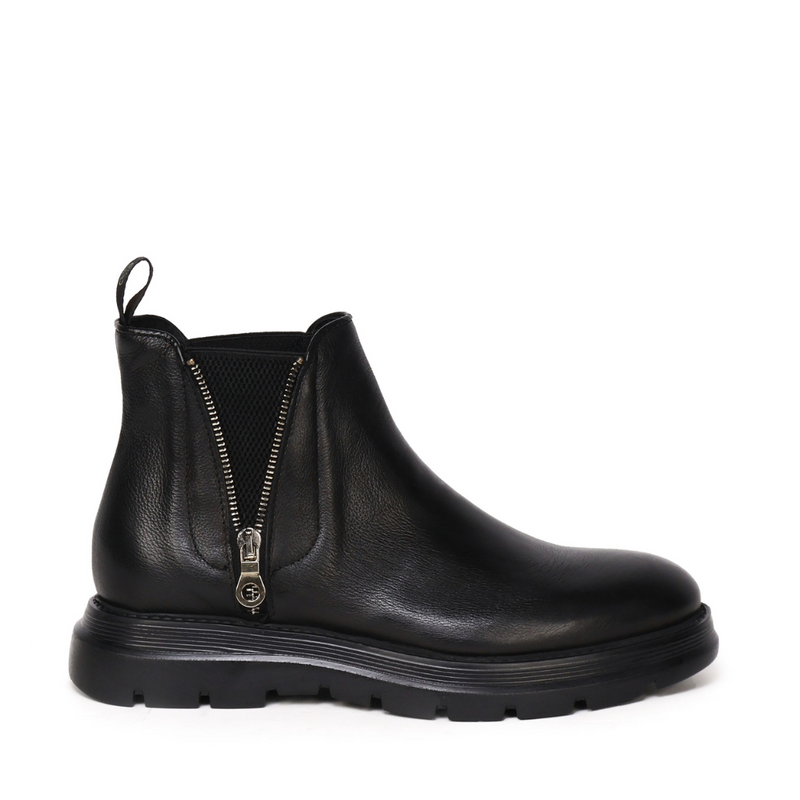 Diamond Bufalo Ankle Boots | Black | Leather