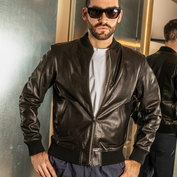 <tc>Leather Jacket
</tc>