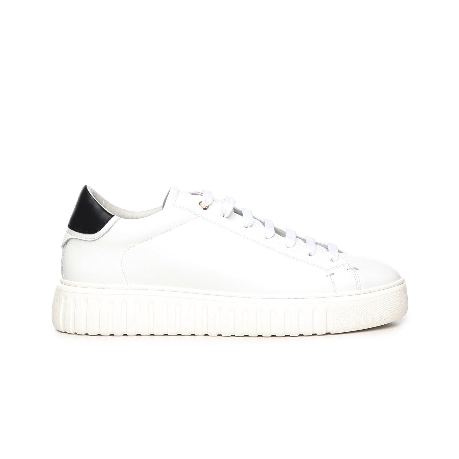 Mars | White/Black