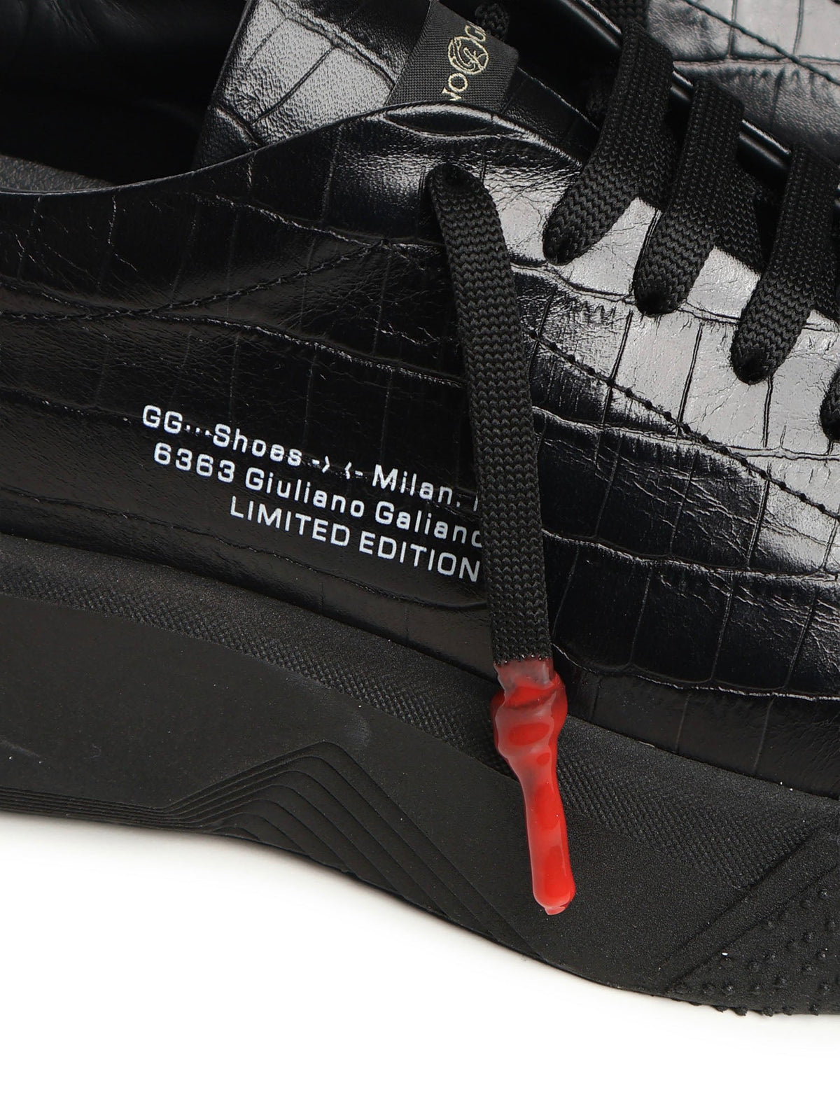 Nemesis Total Black