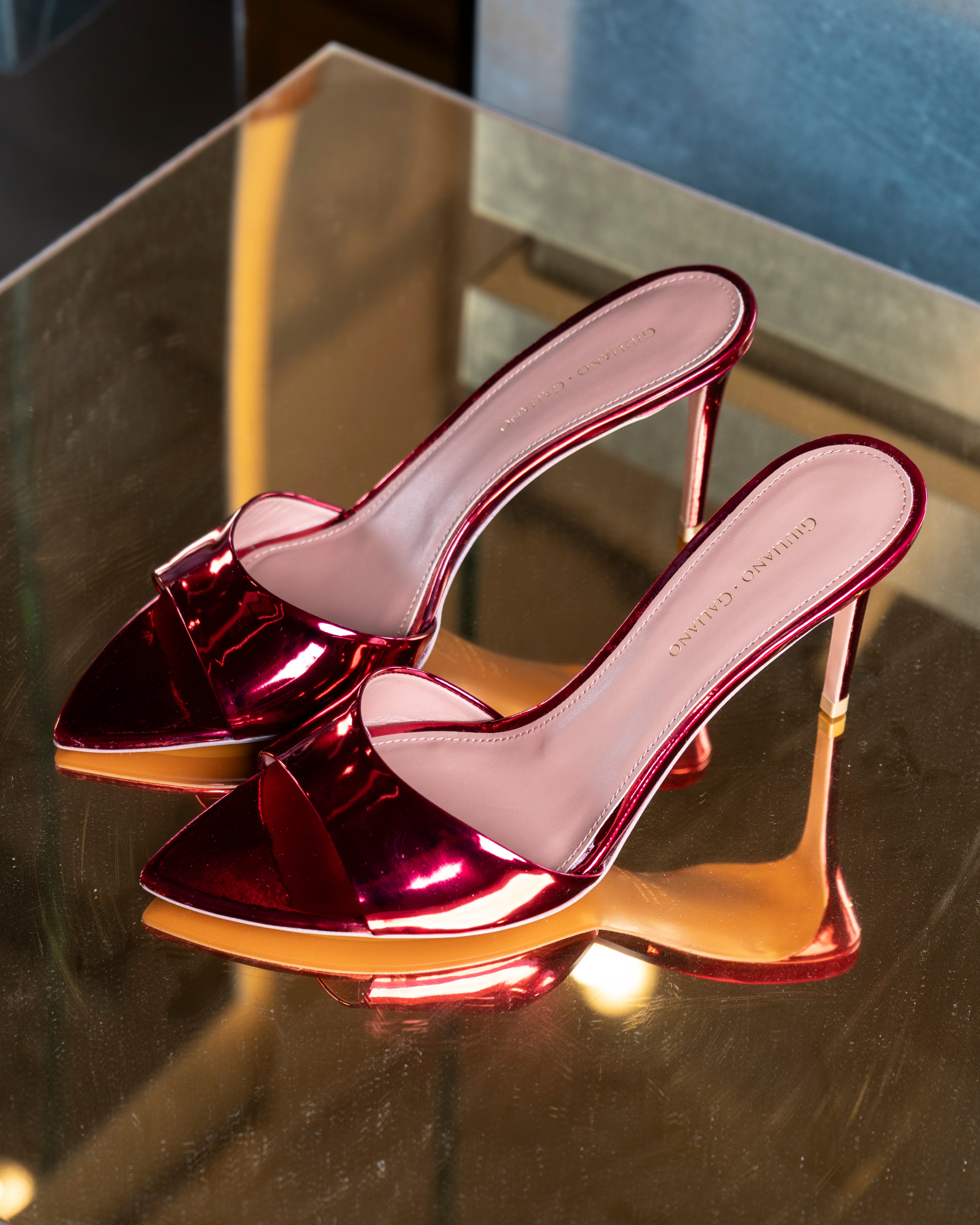 Alixia Sandal | Pelle | Cherry