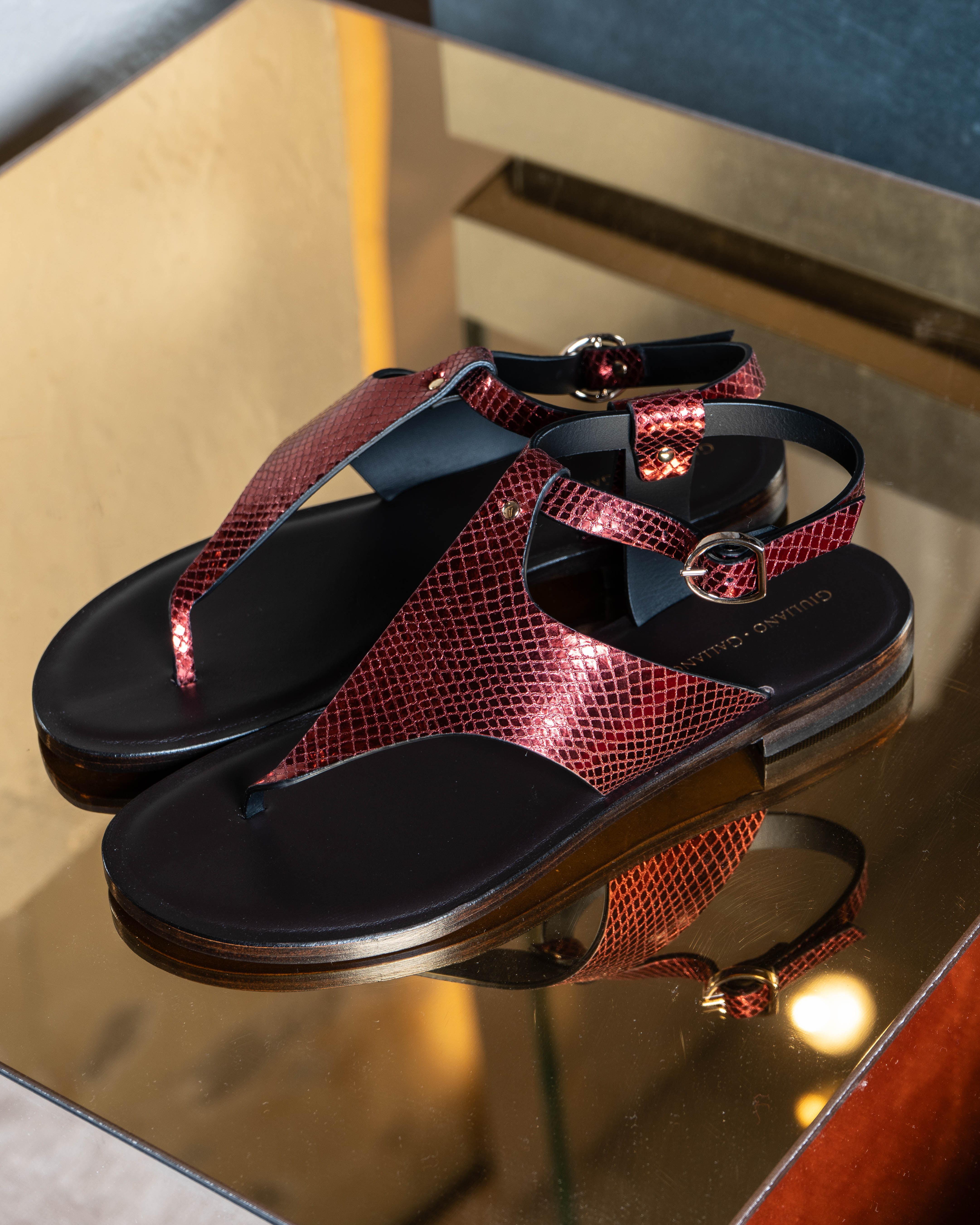 Edina Sandals | Effet de drapage | Or antique