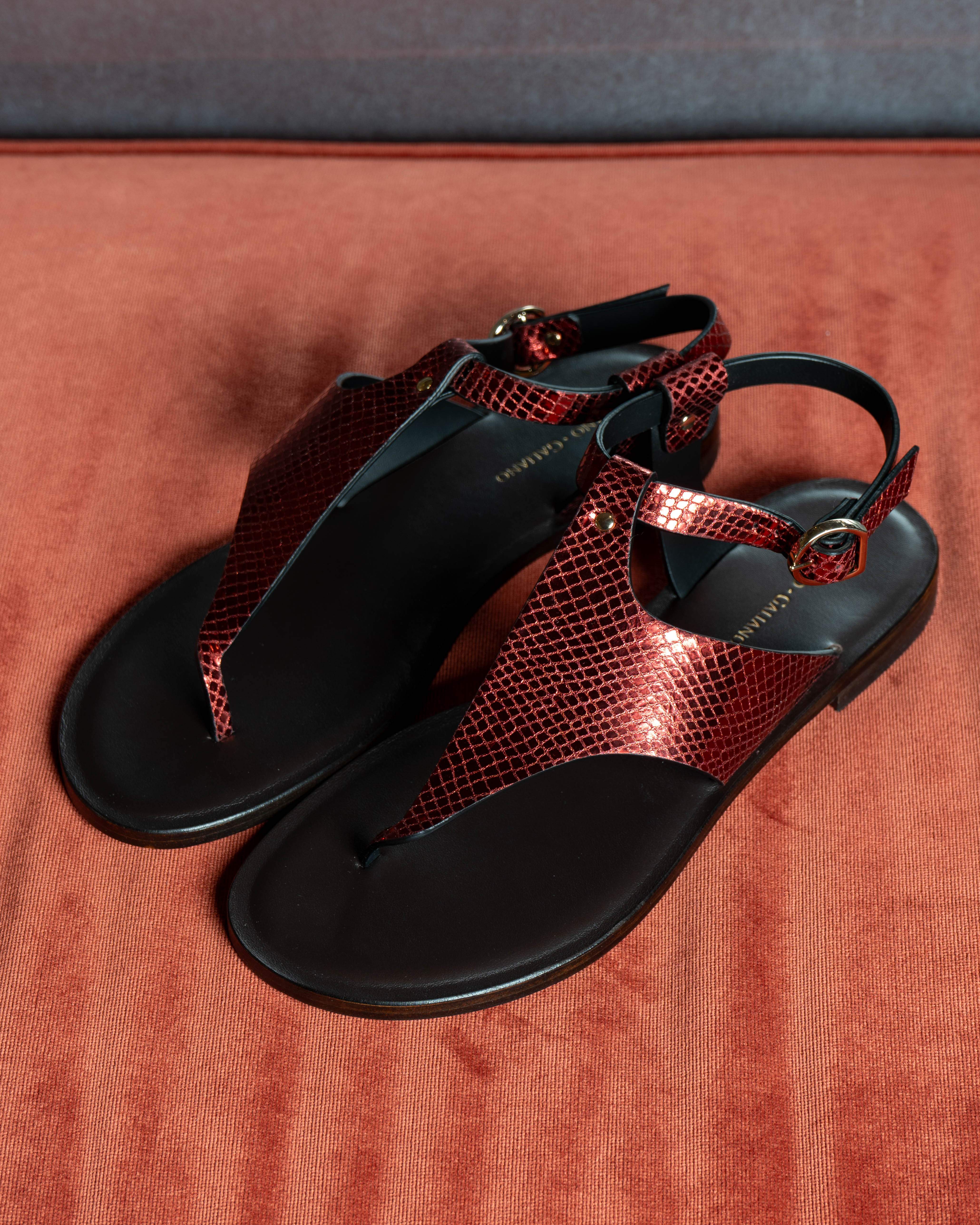 Edina Sandals | Effet de drapage | Or antique