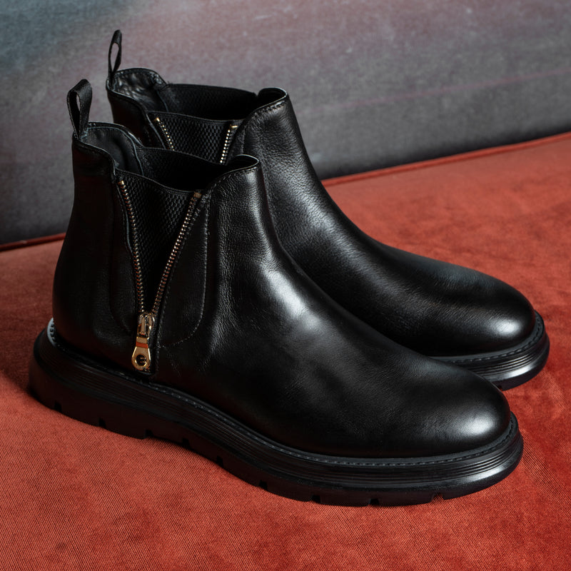 Diamond Bufalo Ankle Boots | Black | Leather