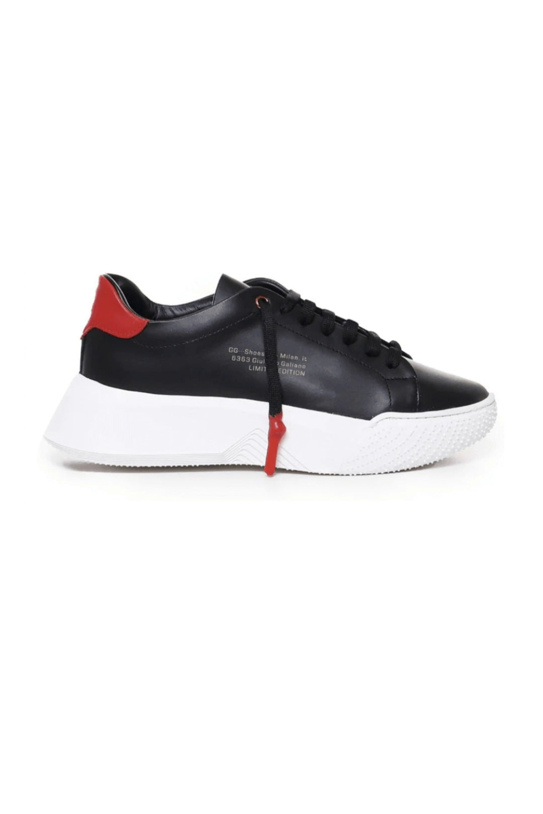Nemesis Black | Red Leather — 360° interactive shoe view