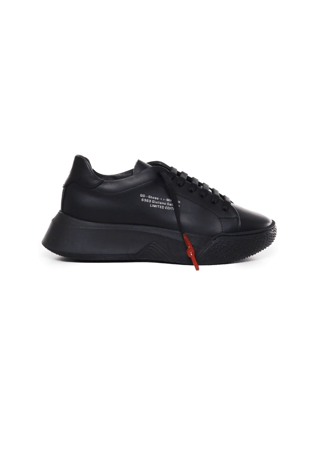 Nemesis Total Black - vista 360°