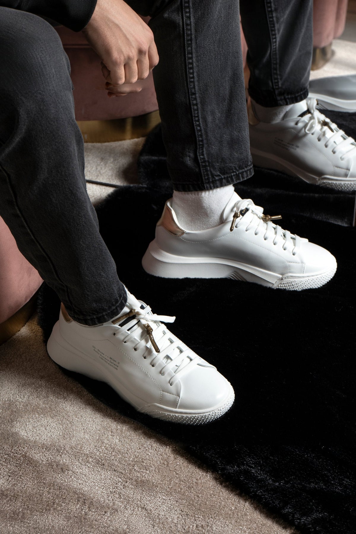 Nemesis White | Gold | Nappa