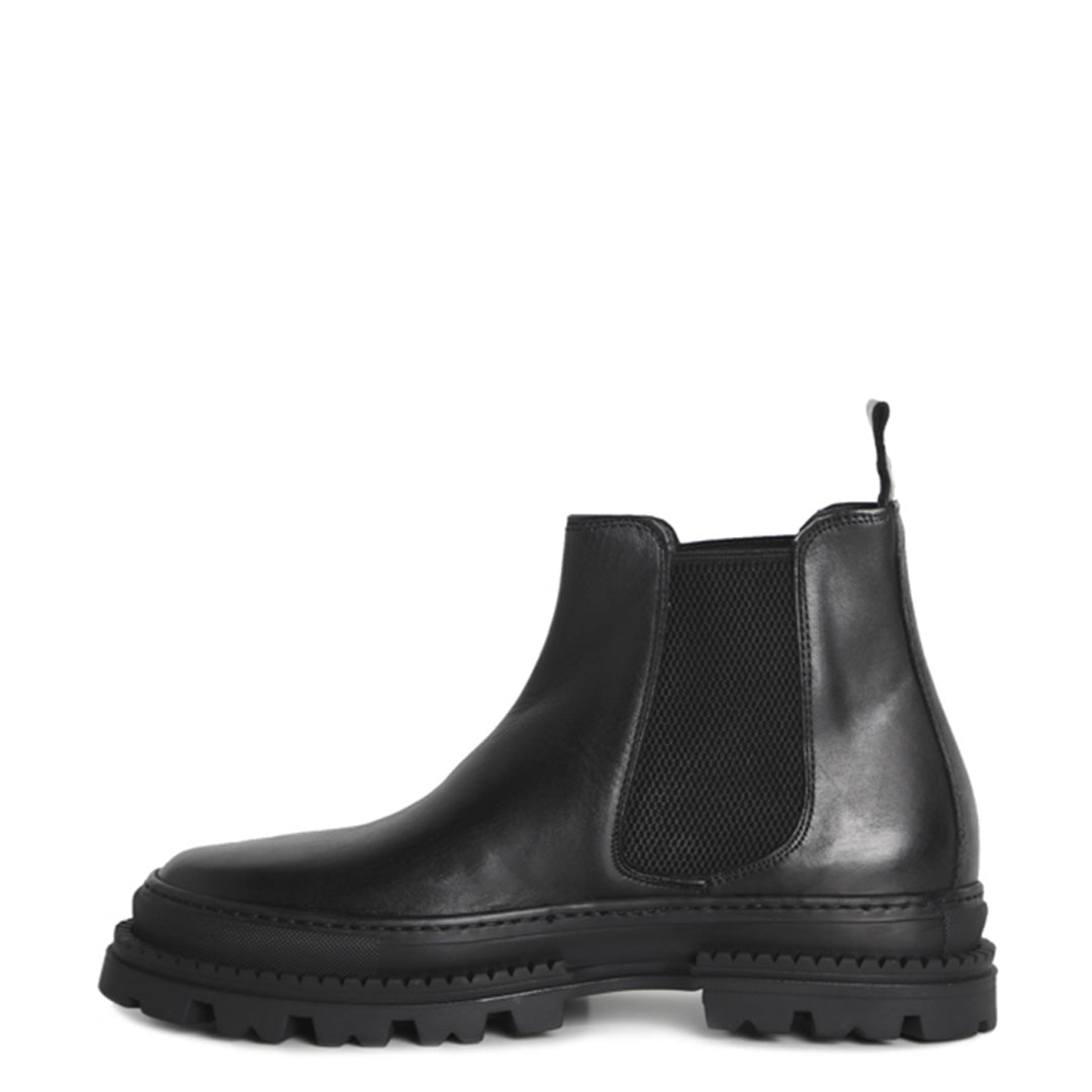 Elvis | Black Leather