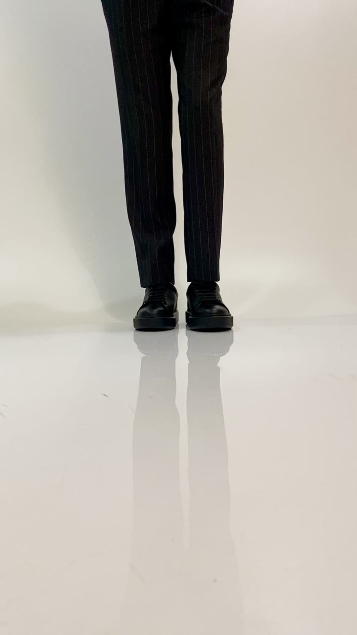 <tc>Fire | Total Black
</tc>