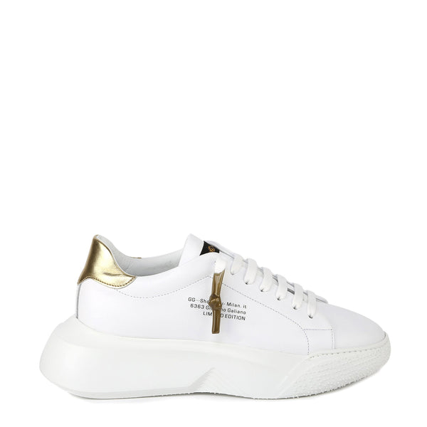 Nemesis Sneakers | Nappa With Gold Trim | Woman